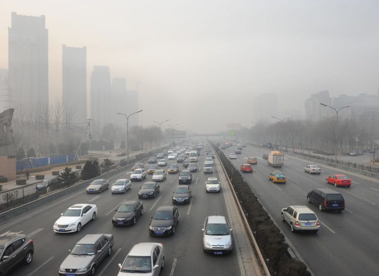 Car pollution, Beijing, Hung Chung Chih / Shutterstock.com
